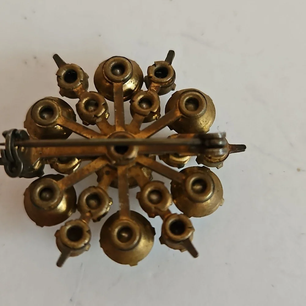 Brillant AB Pinkish Rhinestones On Copper Tone Brooch